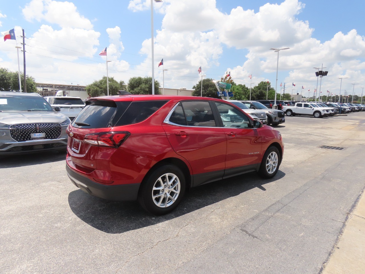 2022 Chevrolet Equinox LT - 10
