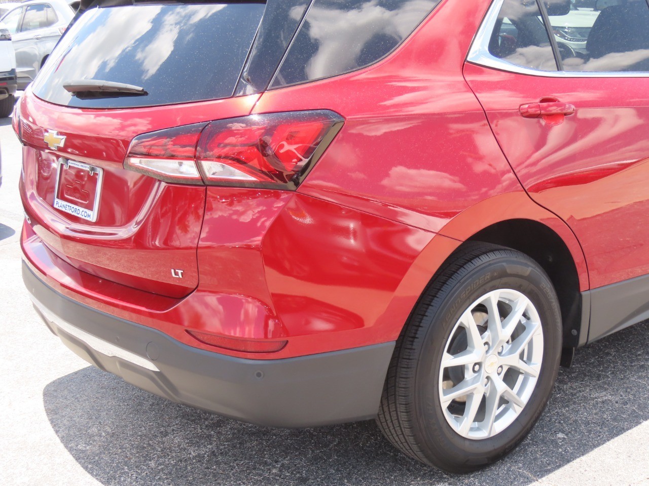 2022 Chevrolet Equinox LT - 11