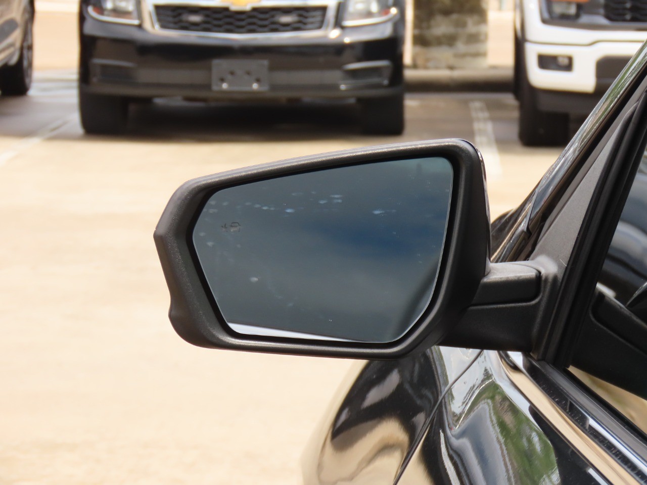 used 2020 Chevrolet Equinox car, priced at $14,999