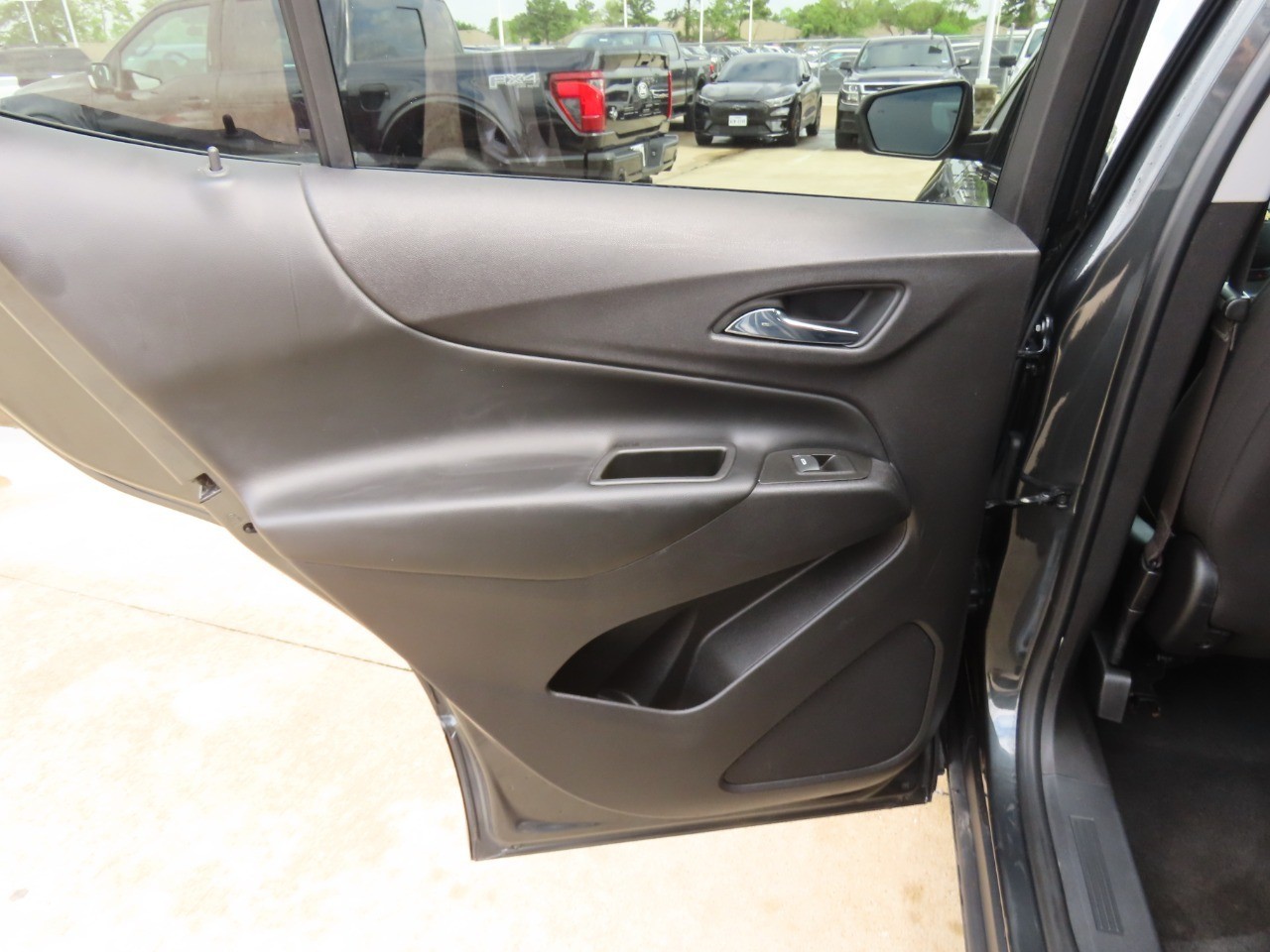 used 2020 Chevrolet Equinox car, priced at $14,999