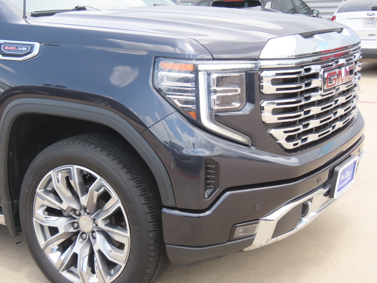 2023 GMC Sierra 1500 Denali - 5