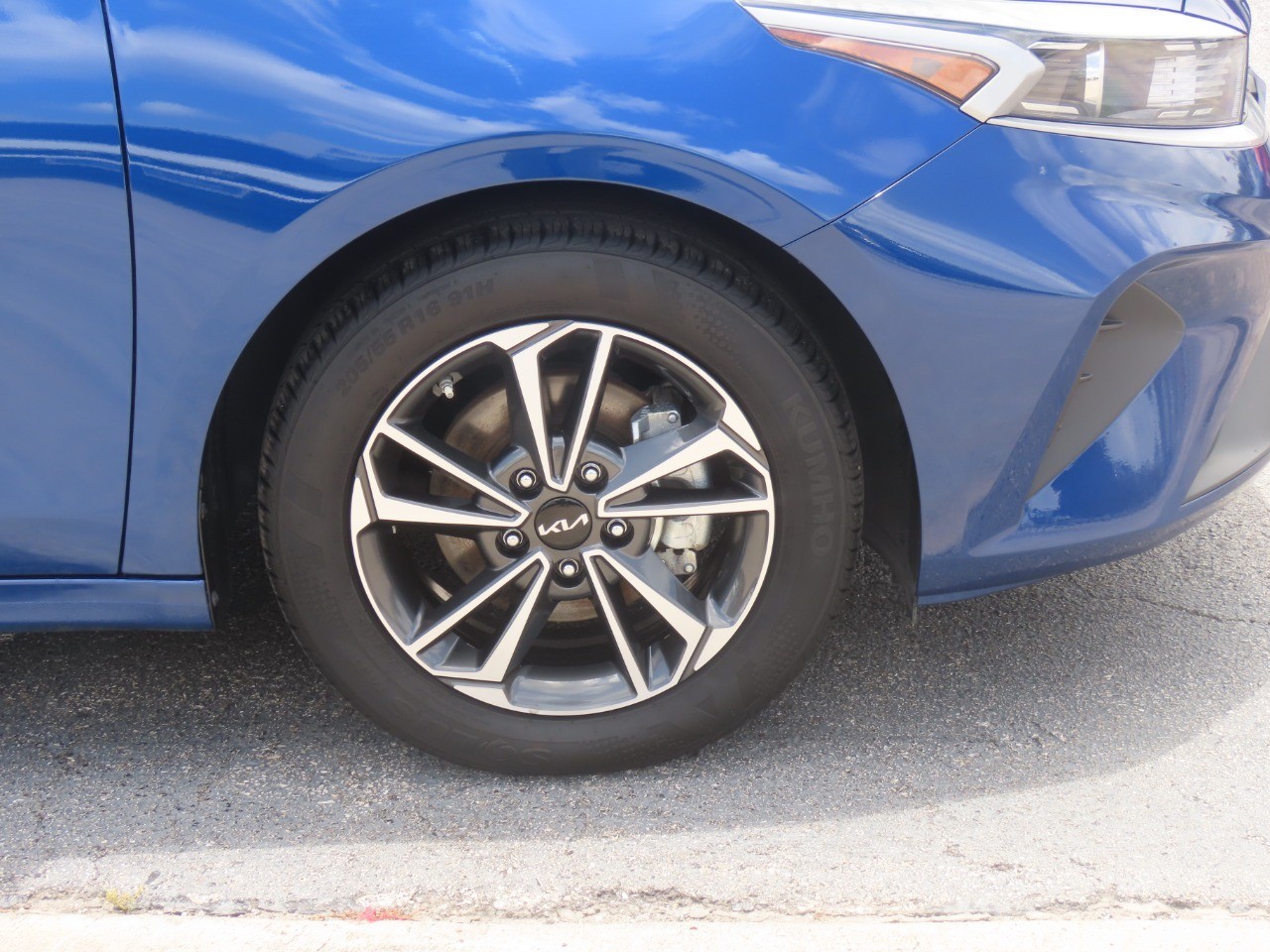 2024 Kia Forte LXS - 6
