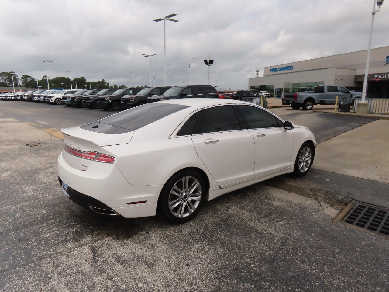used 2013 Lincoln MKZ car, priced at $5,999