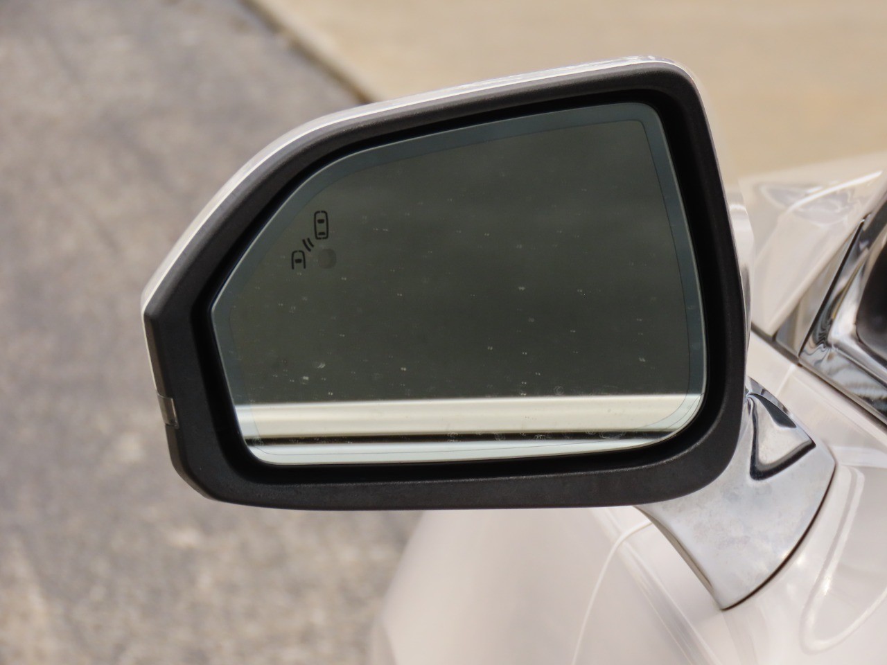 used 2013 Lincoln MKZ car, priced at $5,999