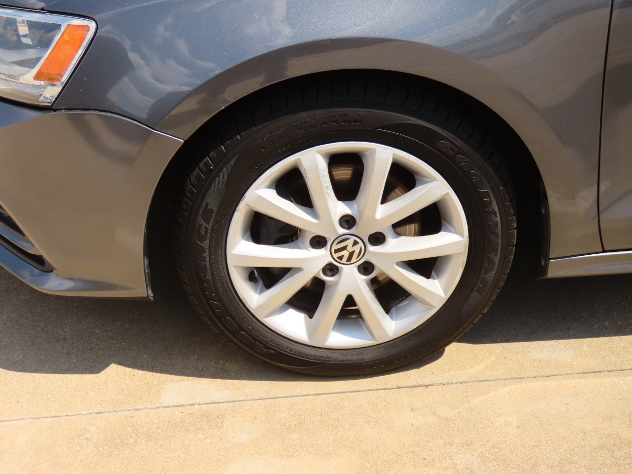 2015 Volkswagen Jetta 1.8T SE - 5