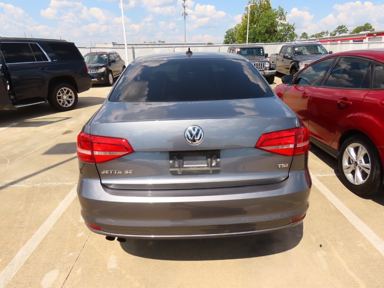 2015 Volkswagen Jetta 1.8T SE - 11