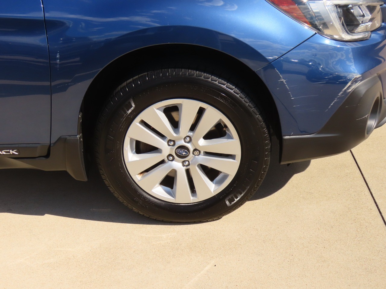 2019 Subaru Outback Premium - 8