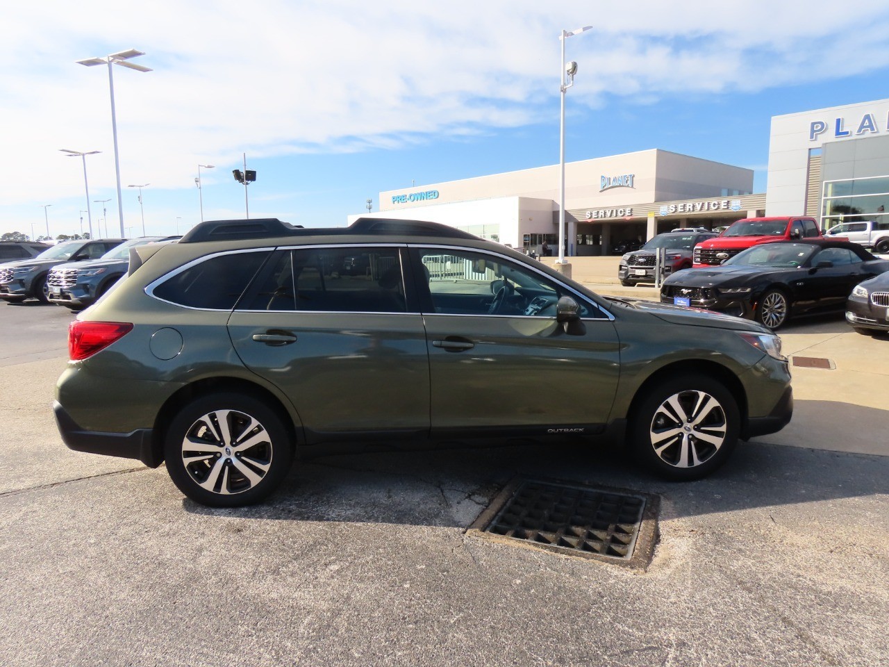 2019 Subaru Outback Limited - 9