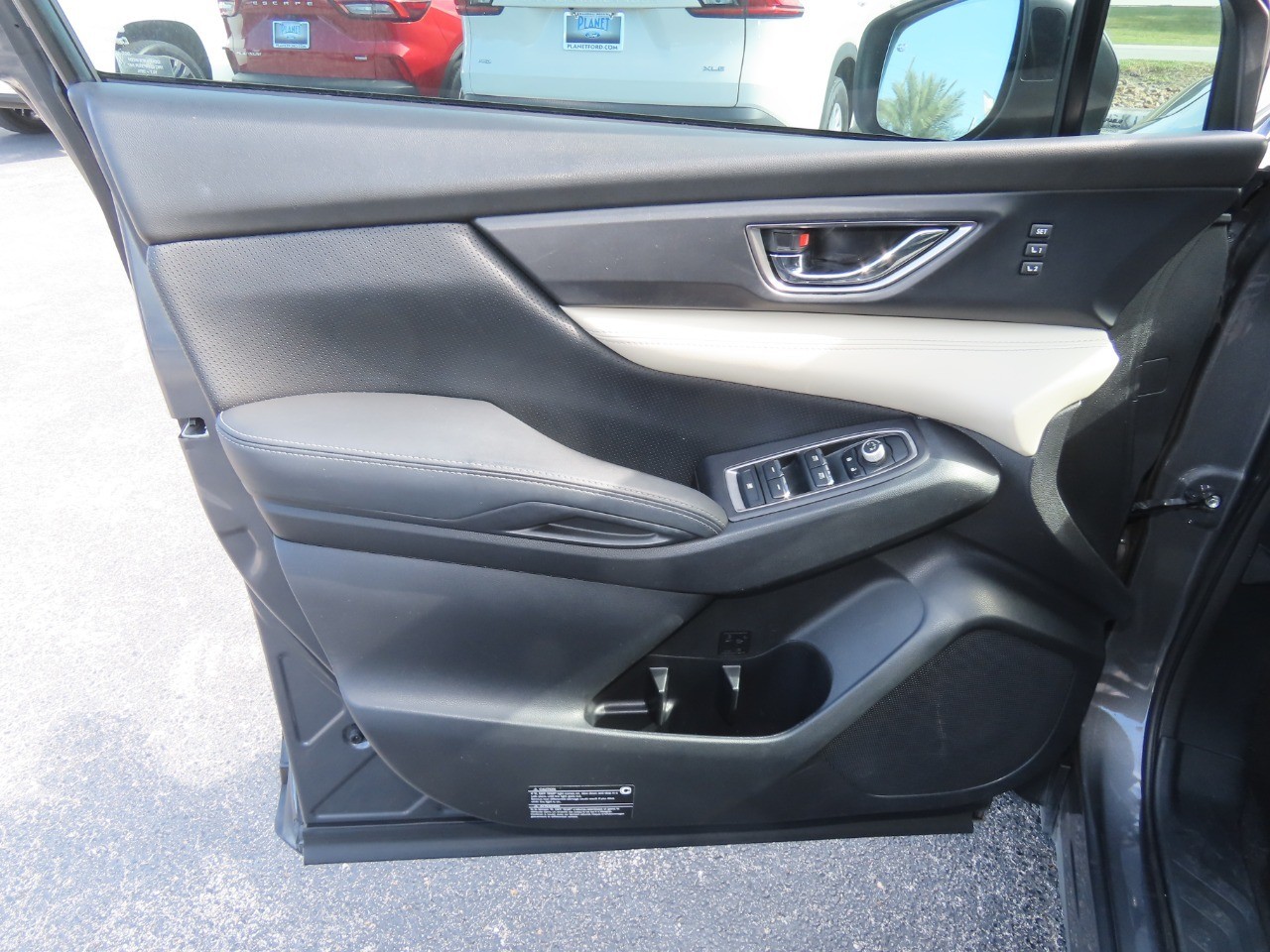 2020 Subaru Ascent photo 25 of 32