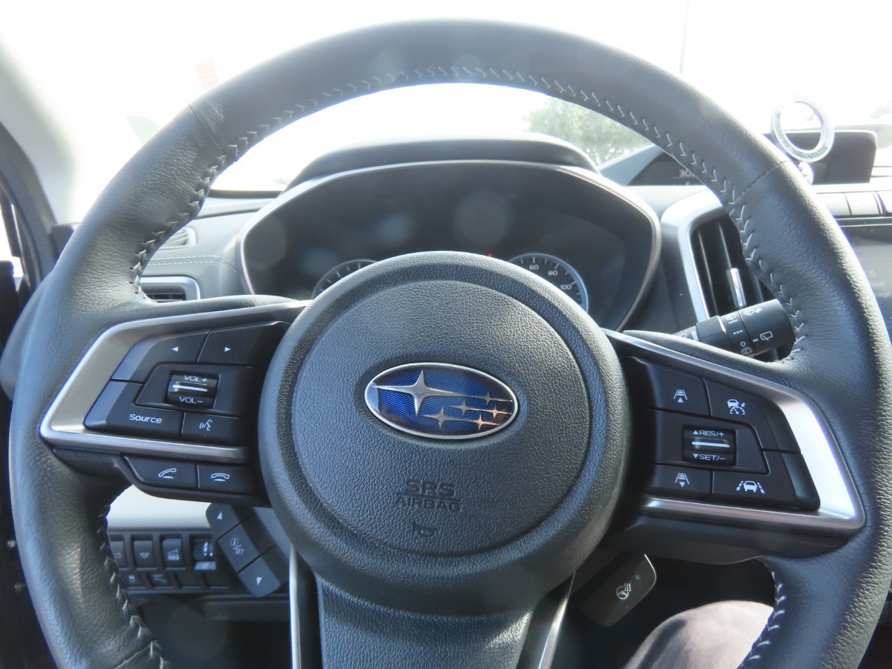 2020 Subaru Ascent photo 28 of 32