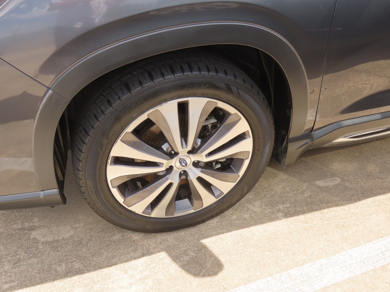 2019 Subaru Ascent photo 6 of 21