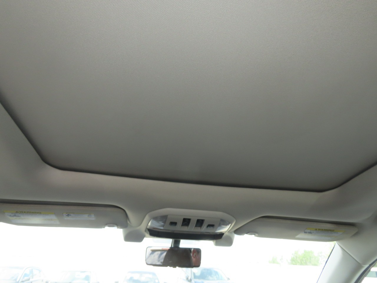 2019 Subaru Ascent photo 17 of 21
