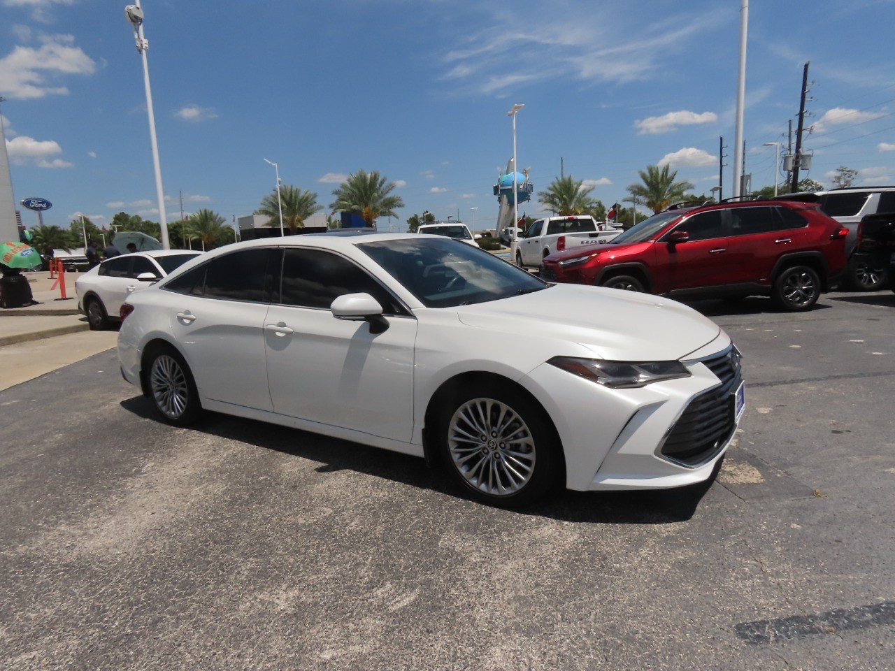 2022 Toyota Avalon Hybrid Limited - 5