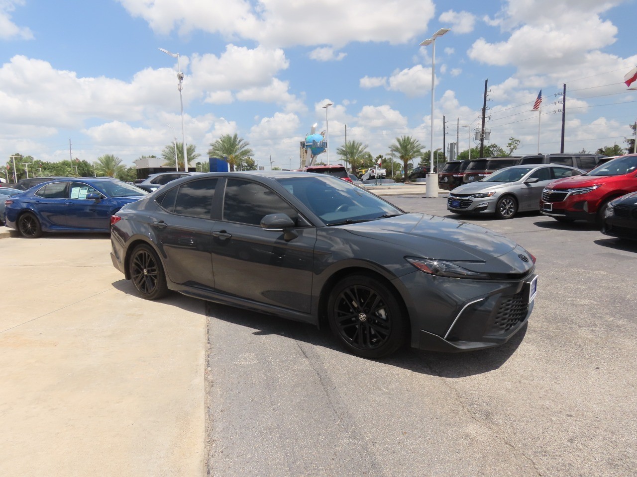 2025 Toyota Camry LE - 5