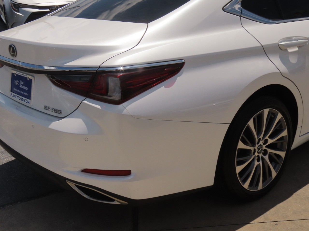 2020 Lexus ES ES 350 - 9