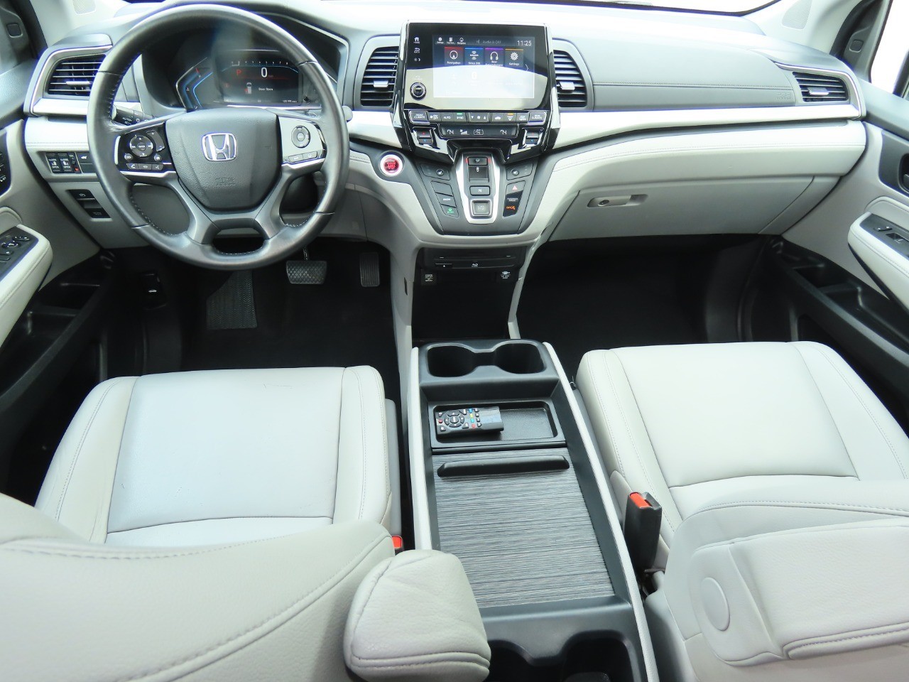 used 2019 Honda Odyssey car, priced at $16,999