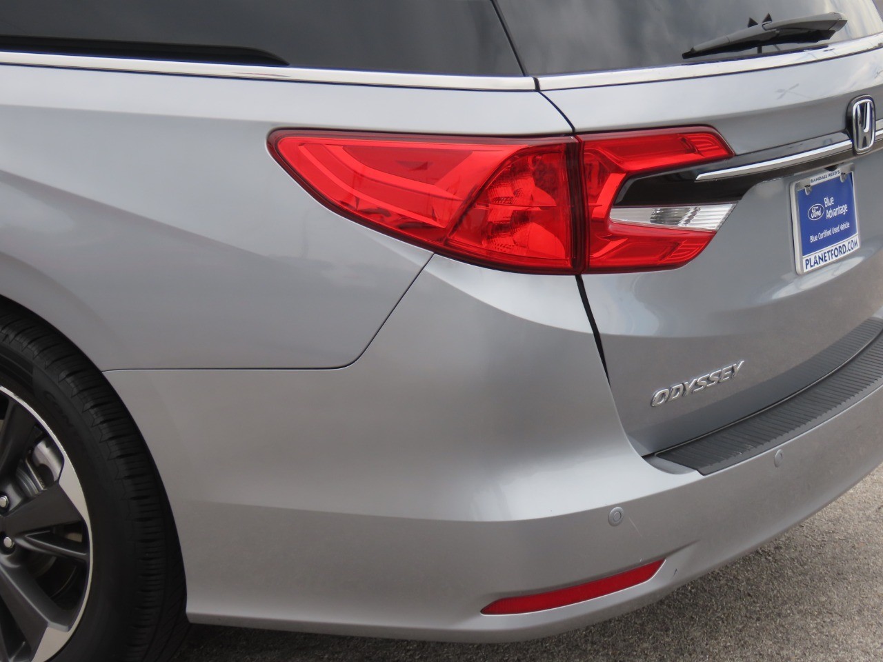 2023 Honda Odyssey photo 16 of 32