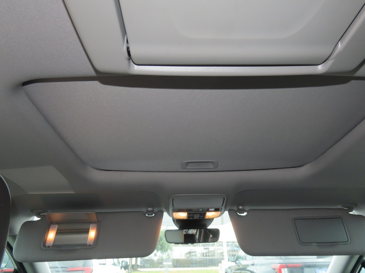 2023 Honda Odyssey photo 22 of 32