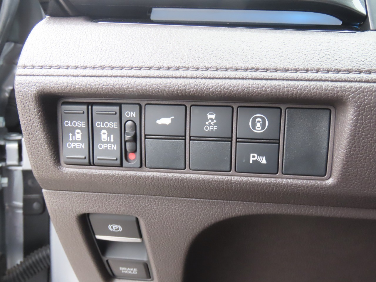2023 Honda Odyssey photo 26 of 32