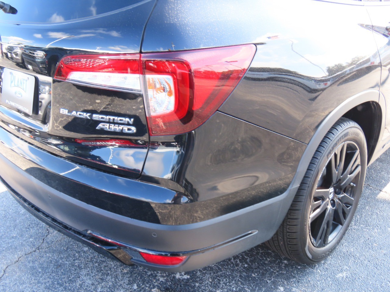 2022 Honda Pilot Black Edition - 9