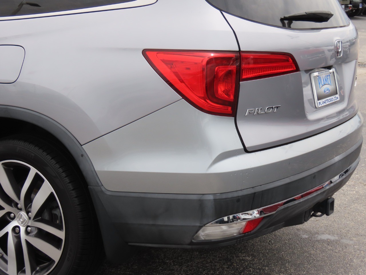 used 2017 Honda Pilot car, priced at $17,999