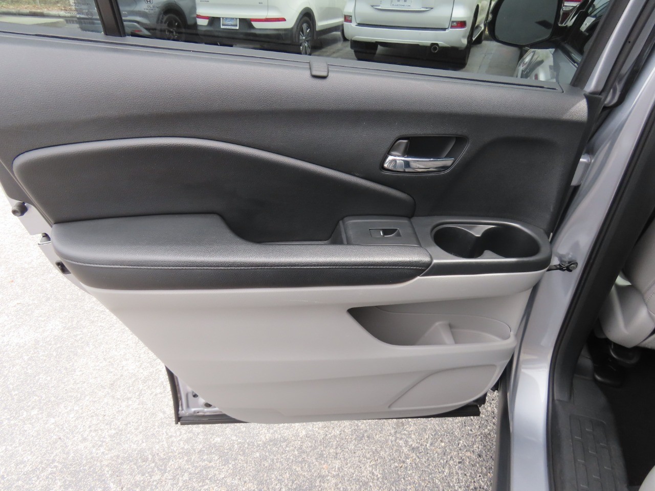 used 2017 Honda Pilot car, priced at $17,999