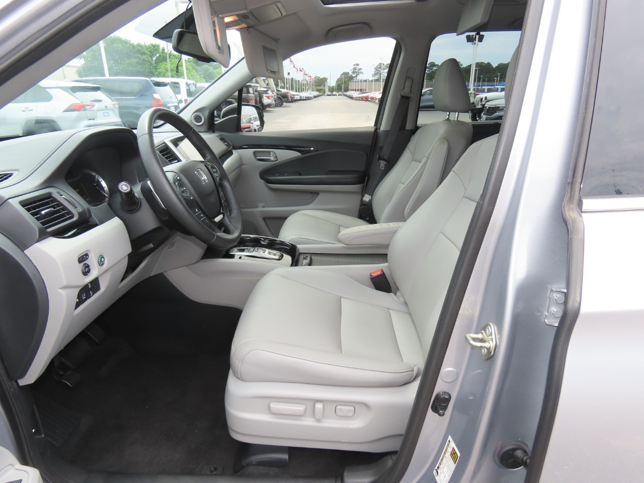 used 2017 Honda Pilot car, priced at $17,999