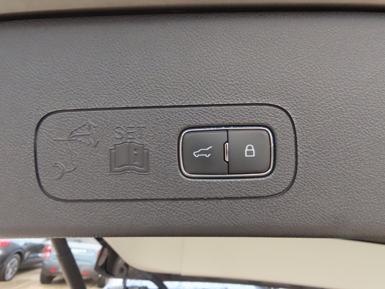 2025 Lincoln Aviator photo 14 of 34