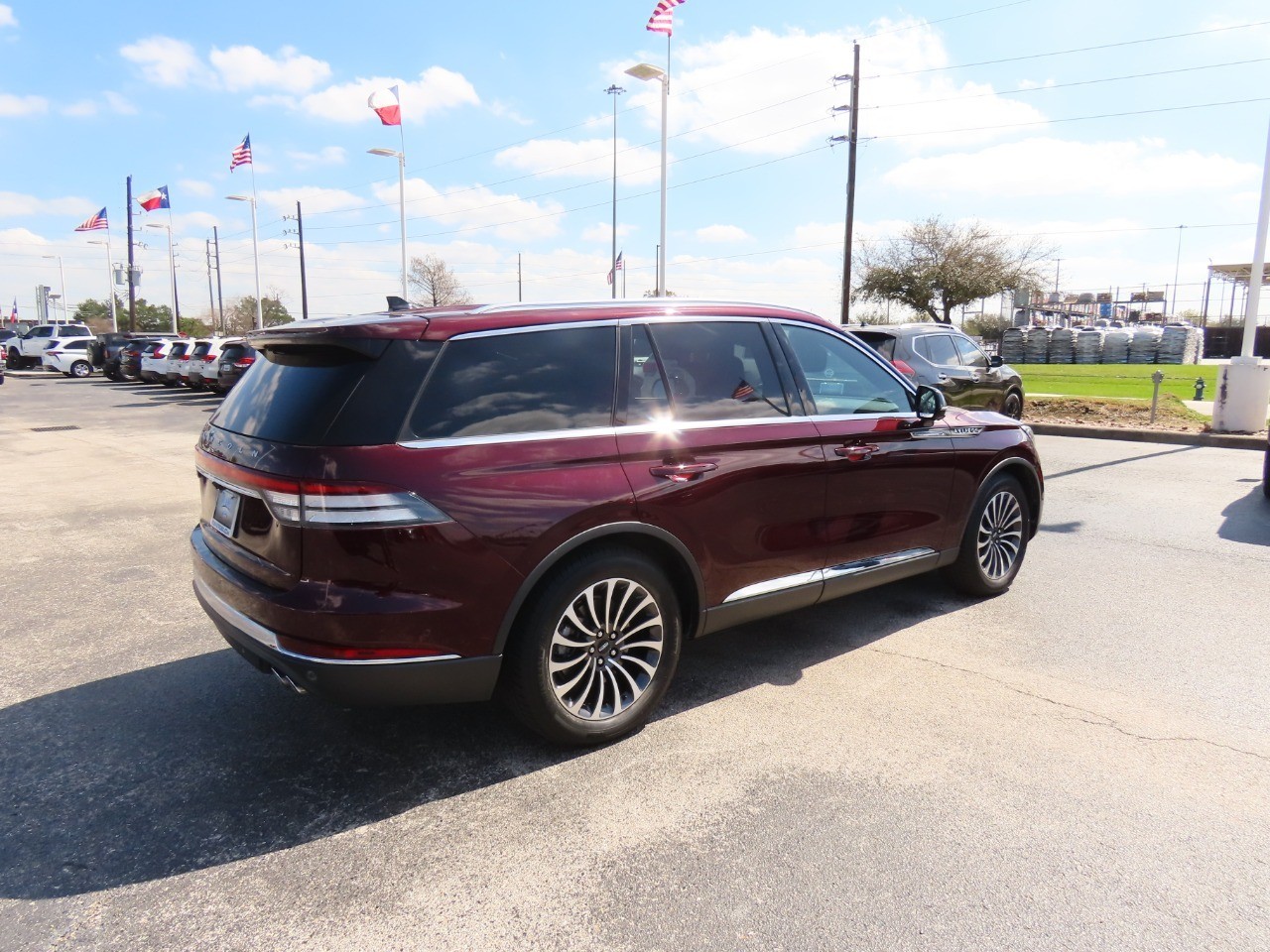 used 2022 Lincoln Aviator car, priced at $30,911