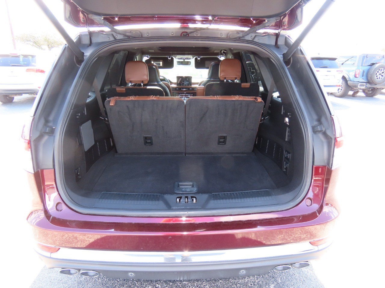 used 2022 Lincoln Aviator car, priced at $30,911