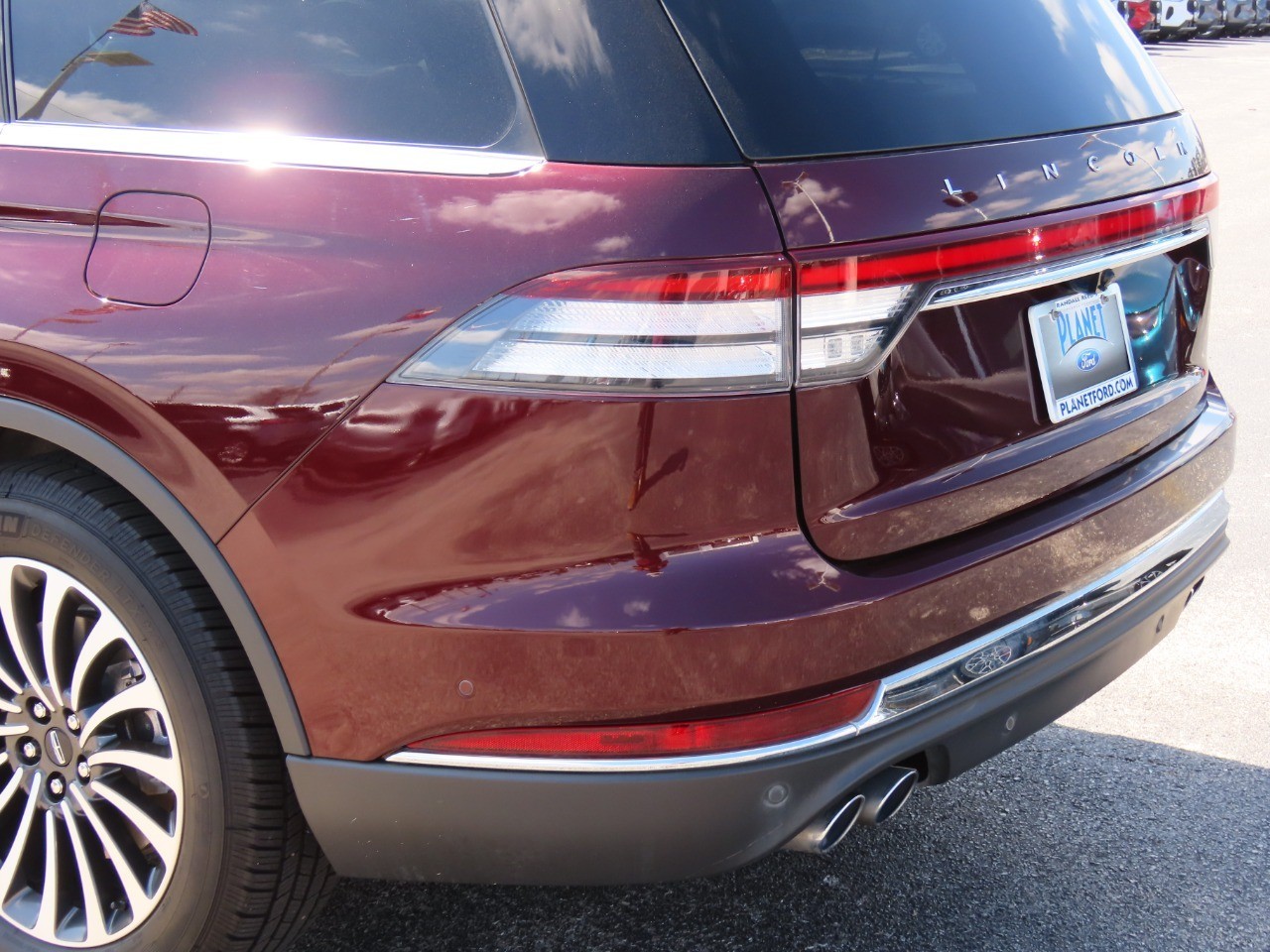 used 2022 Lincoln Aviator car, priced at $30,911