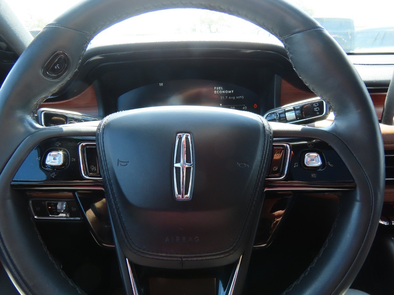 used 2022 Lincoln Aviator car, priced at $30,911