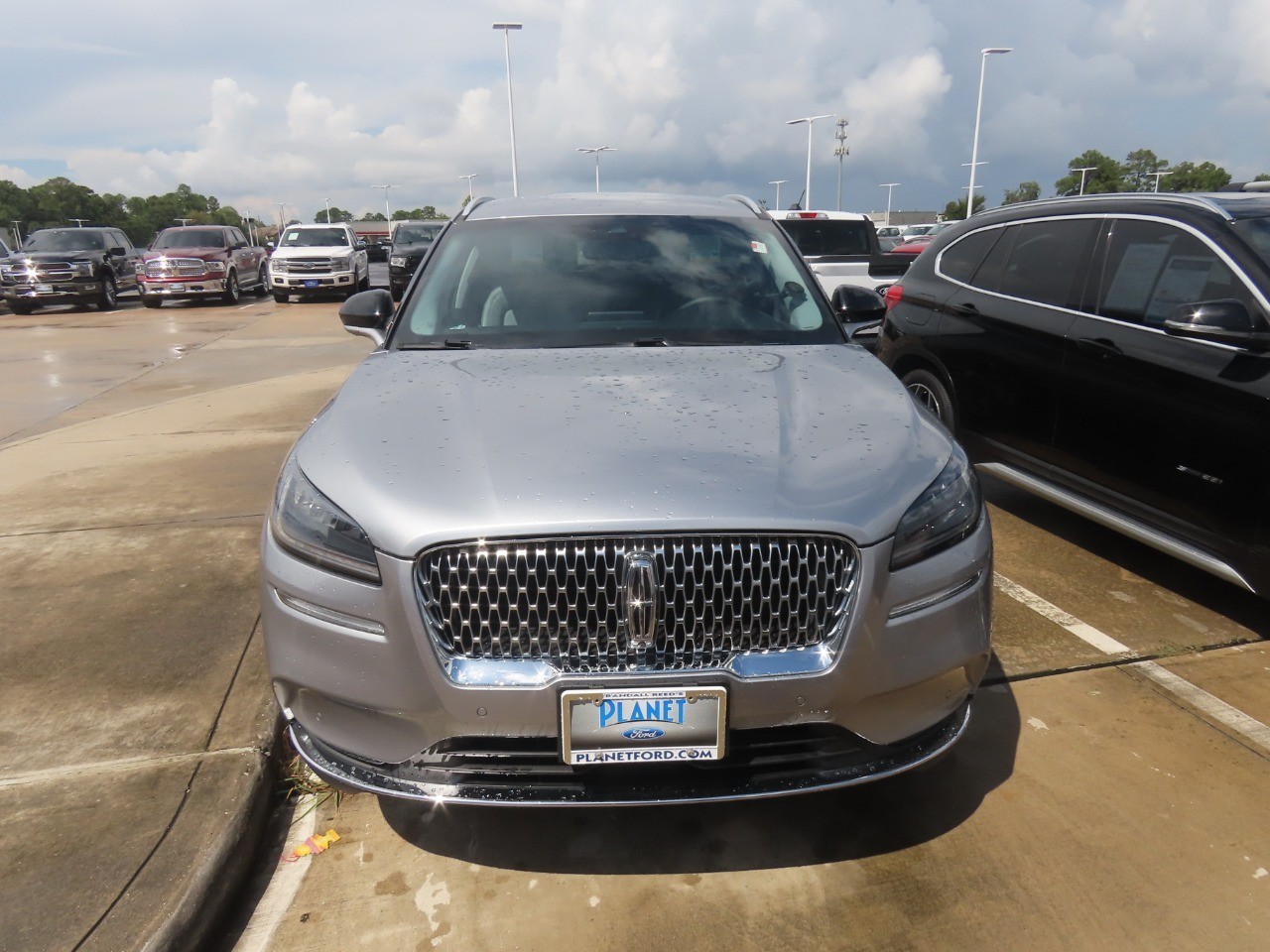 2022 Lincoln Corsair photo 5 of 33