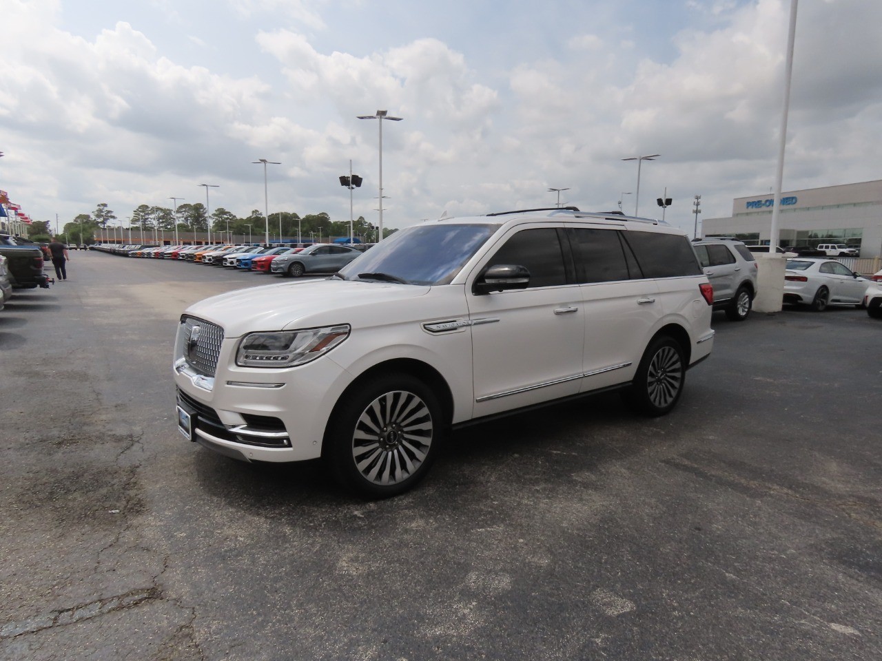 used 2019 Lincoln Navigator car, priced at $28,999