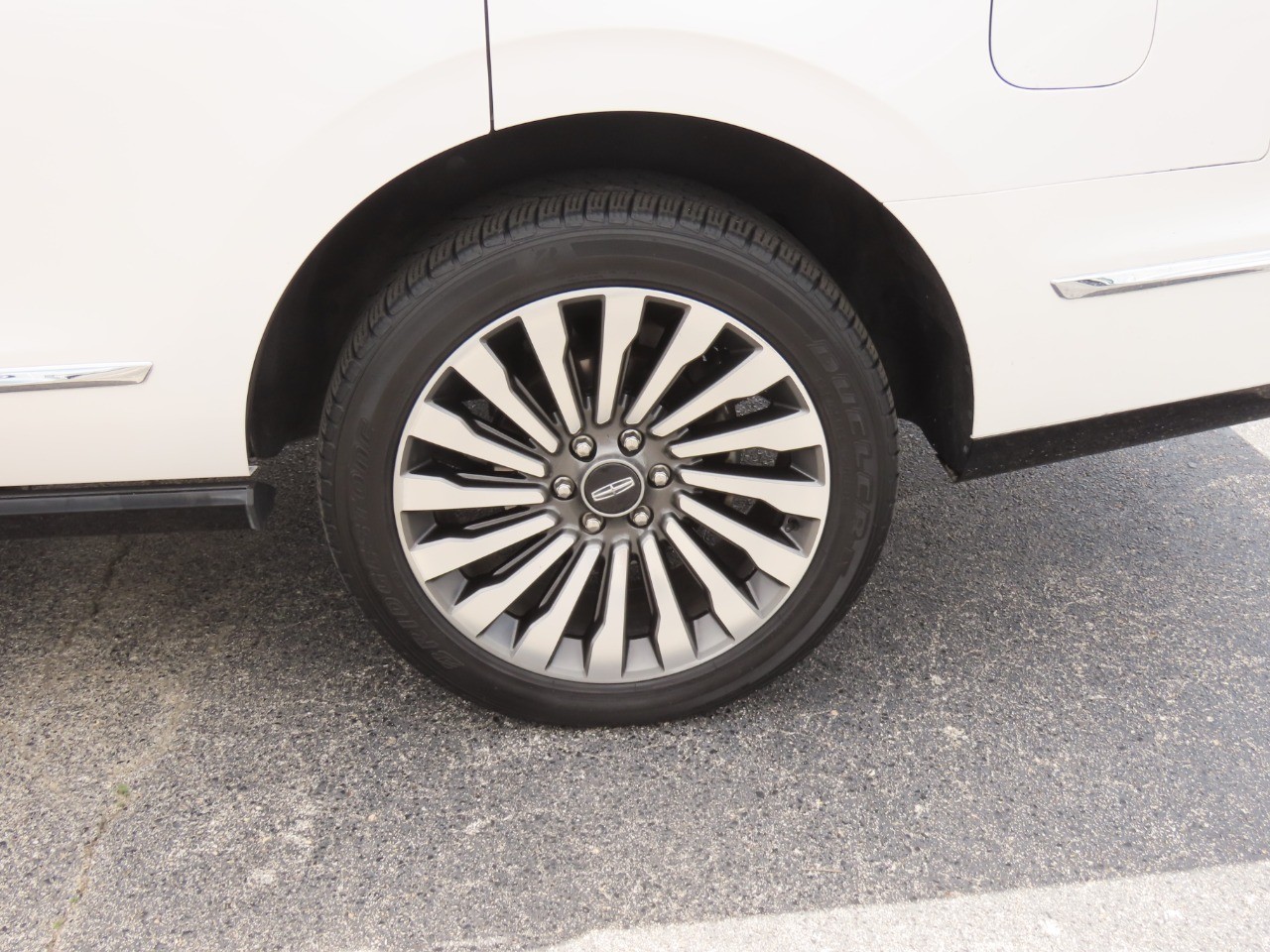 used 2019 Lincoln Navigator car, priced at $28,999