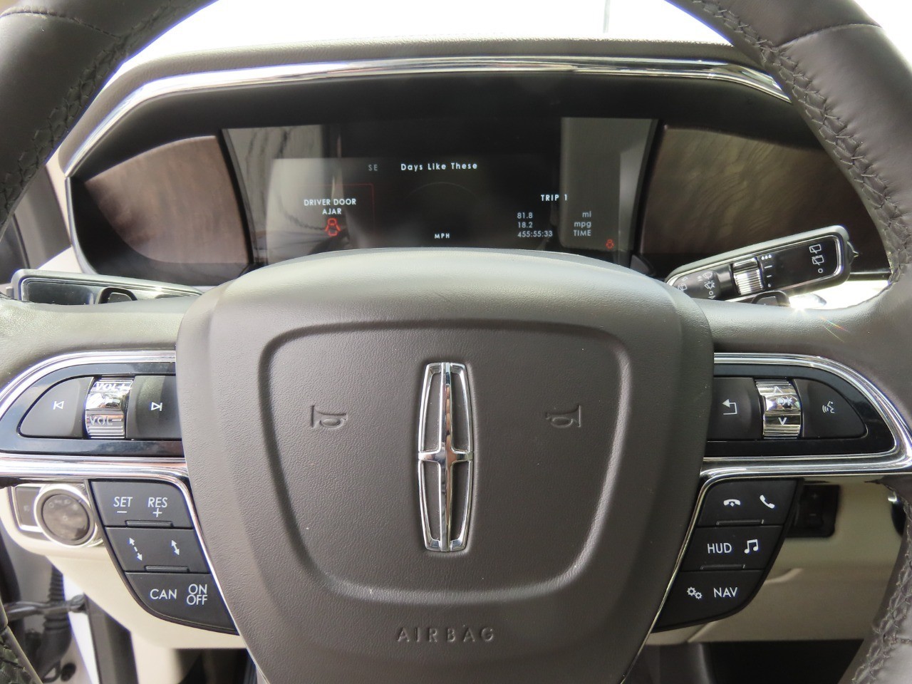 used 2019 Lincoln Navigator car, priced at $28,999