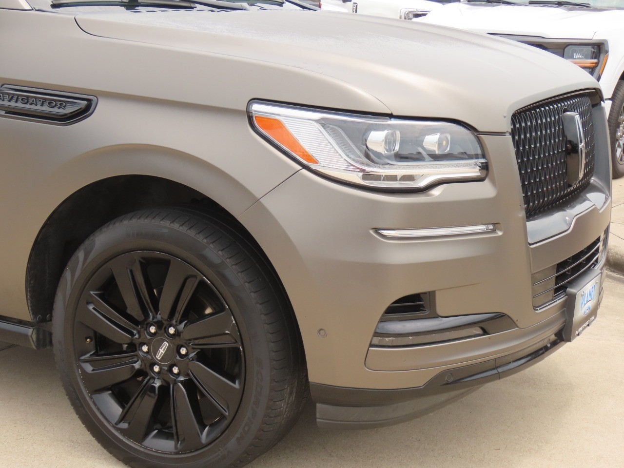2023 Lincoln Navigator L Reserve - 5