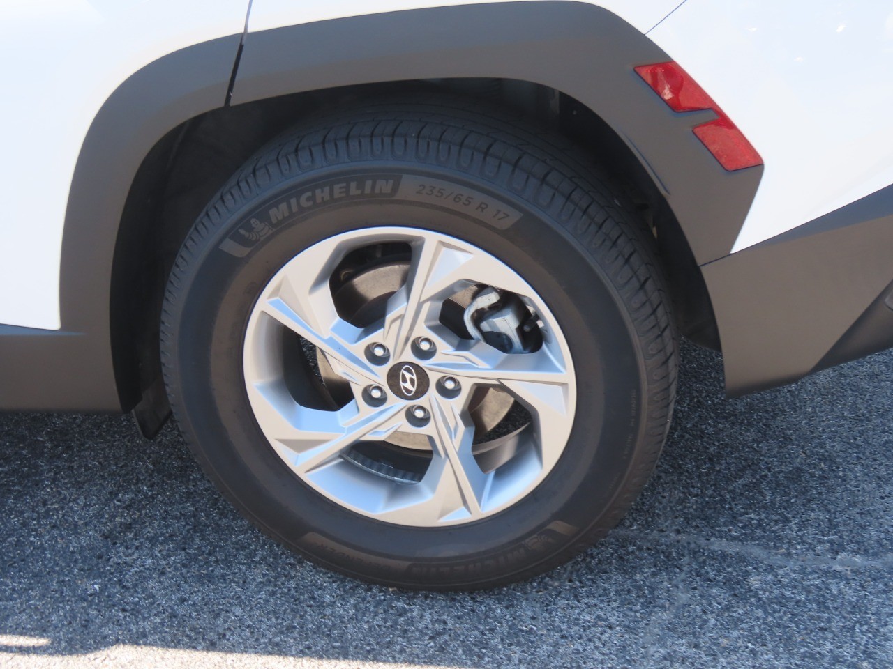 2022 Hyundai Tucson photo 15 of 30