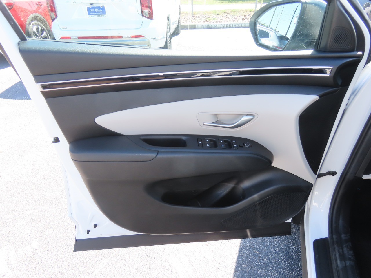 2022 Hyundai Tucson photo 22 of 30