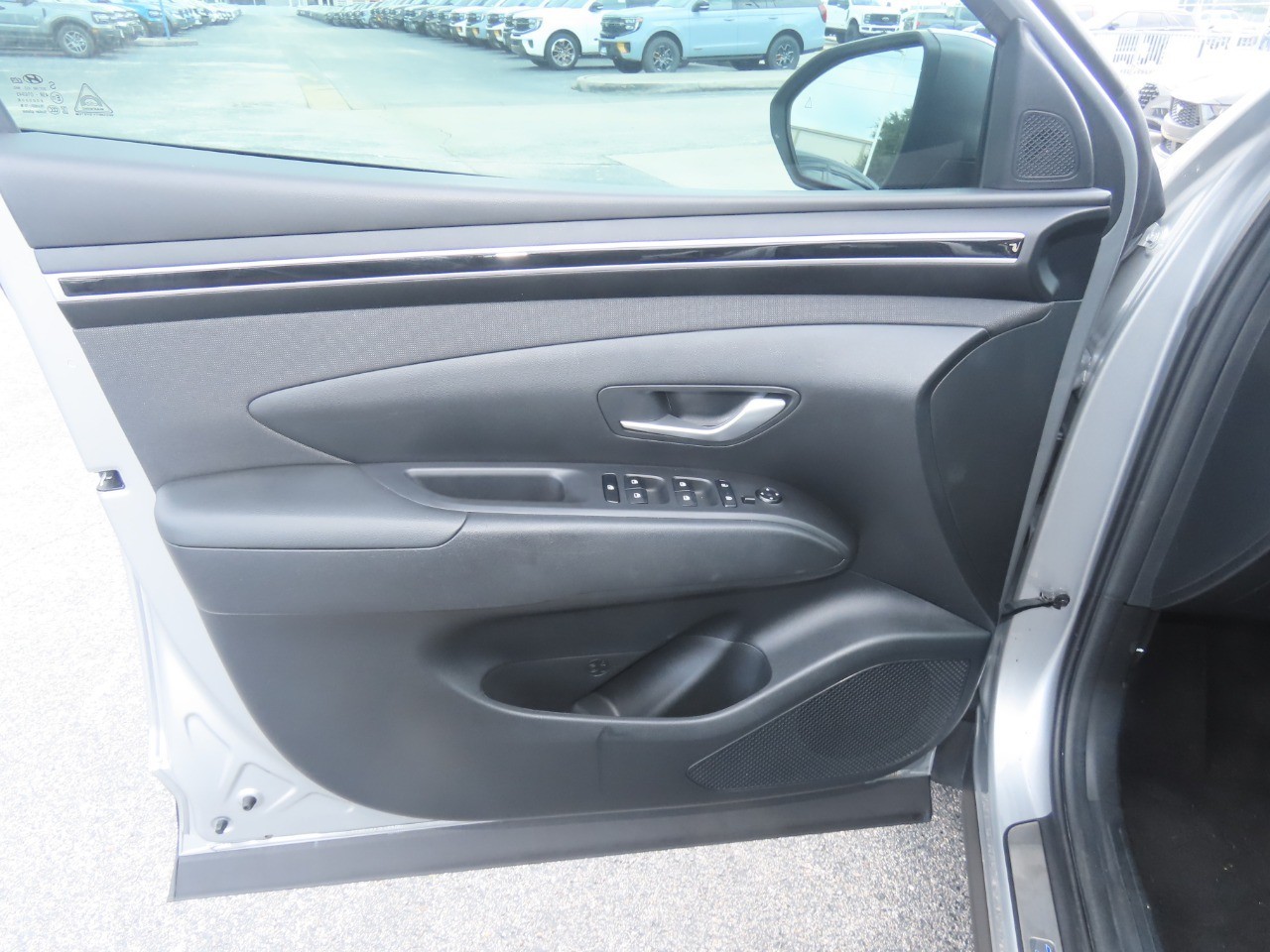 2024 Hyundai Tucson photo 25 of 33