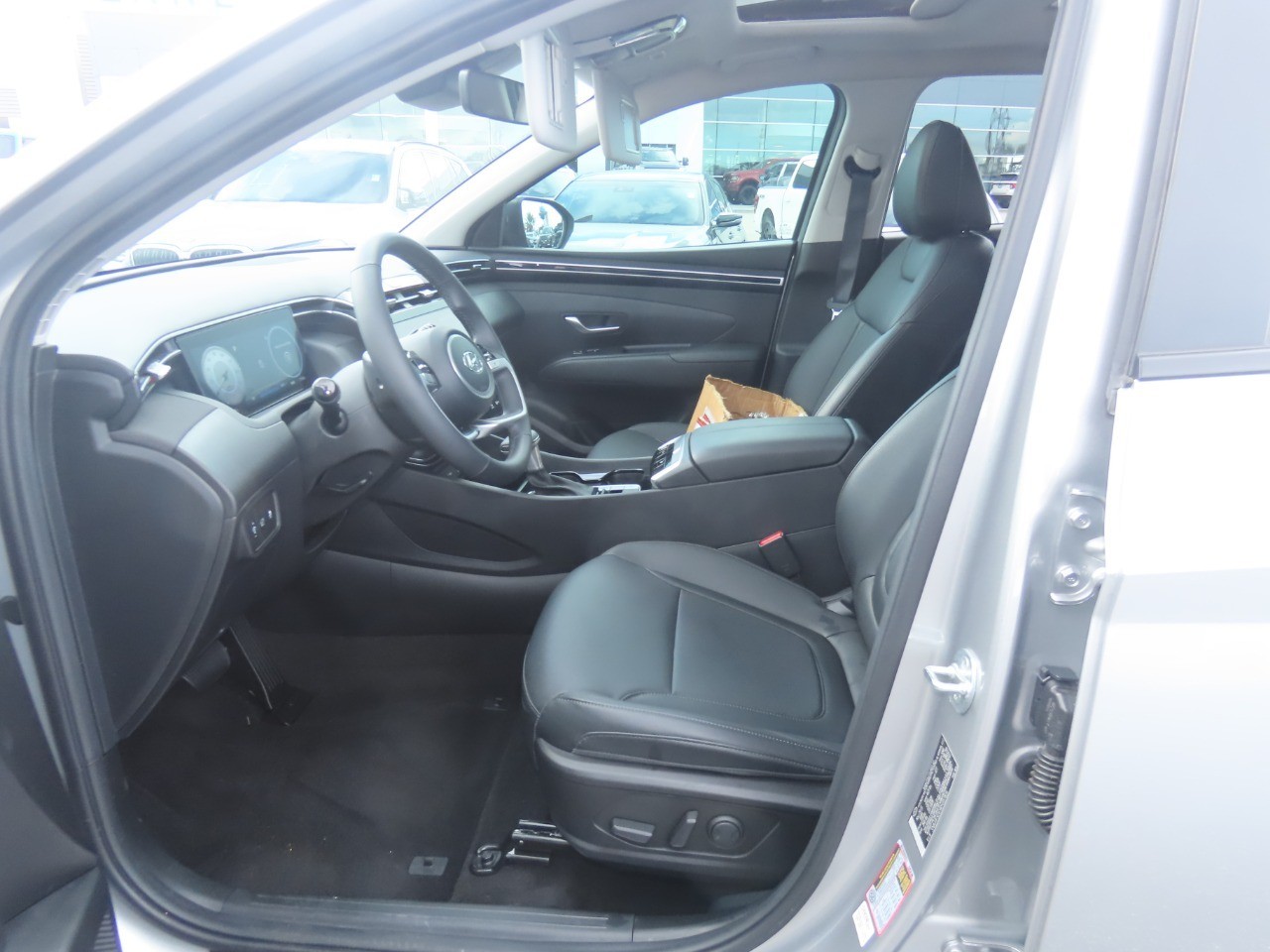 2024 Hyundai Tucson photo 26 of 33