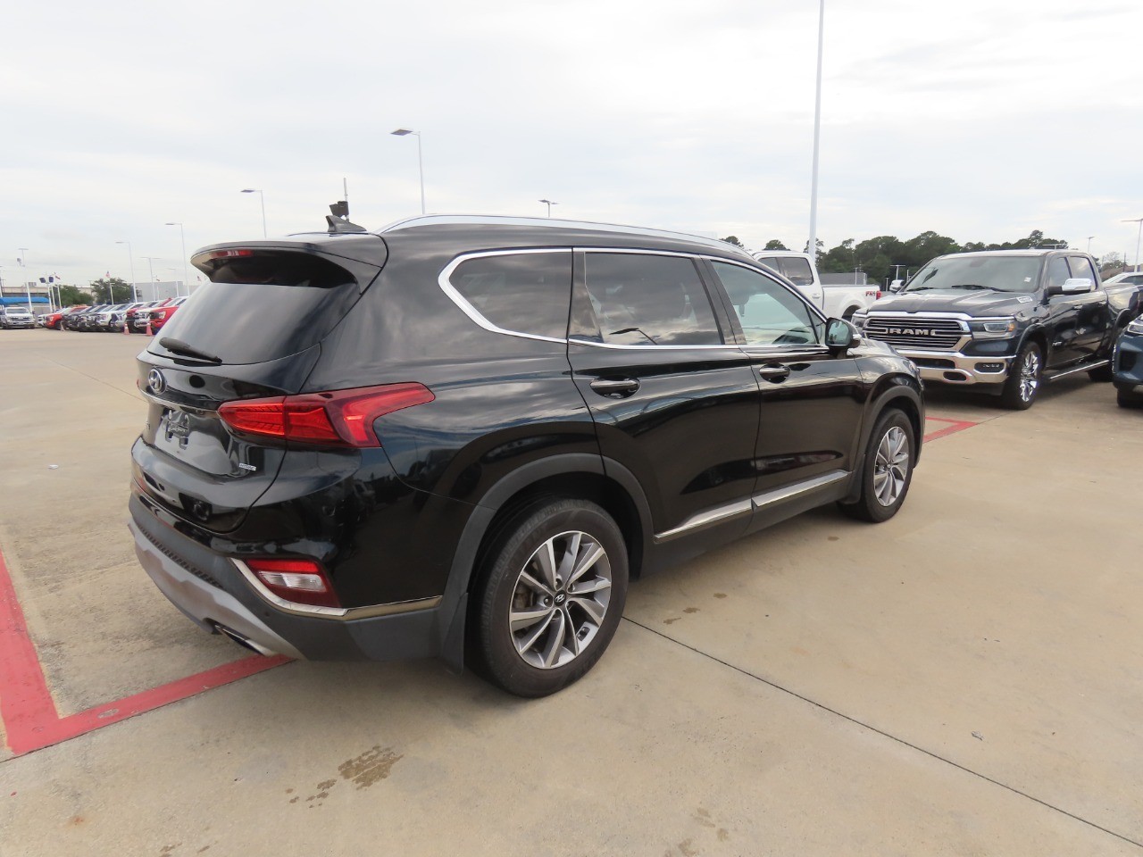 2020 Hyundai Santa Fe Limited - 10