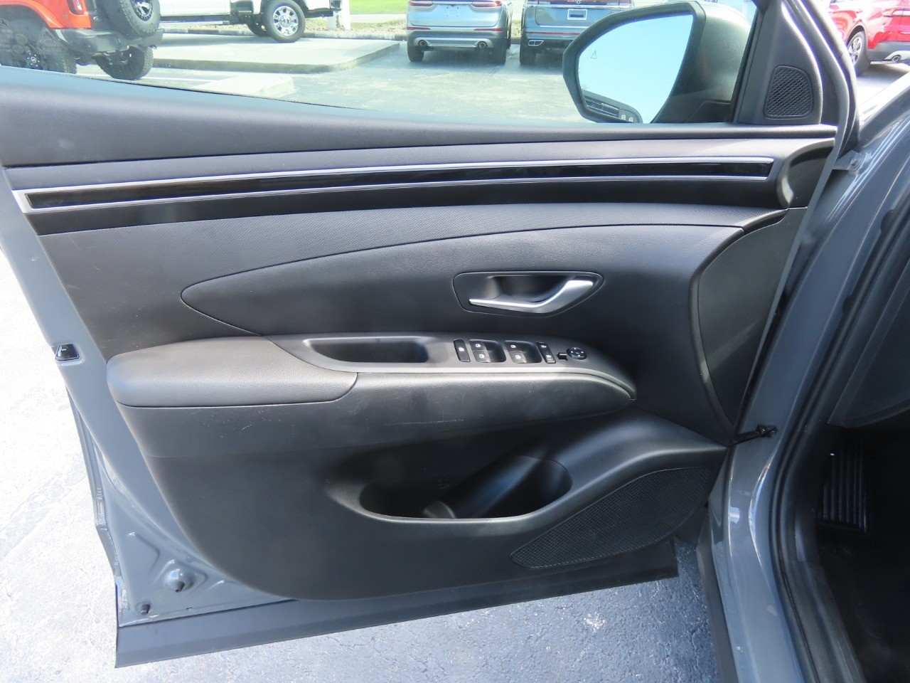 2024 Hyundai Santa Cruz photo 20 of 28