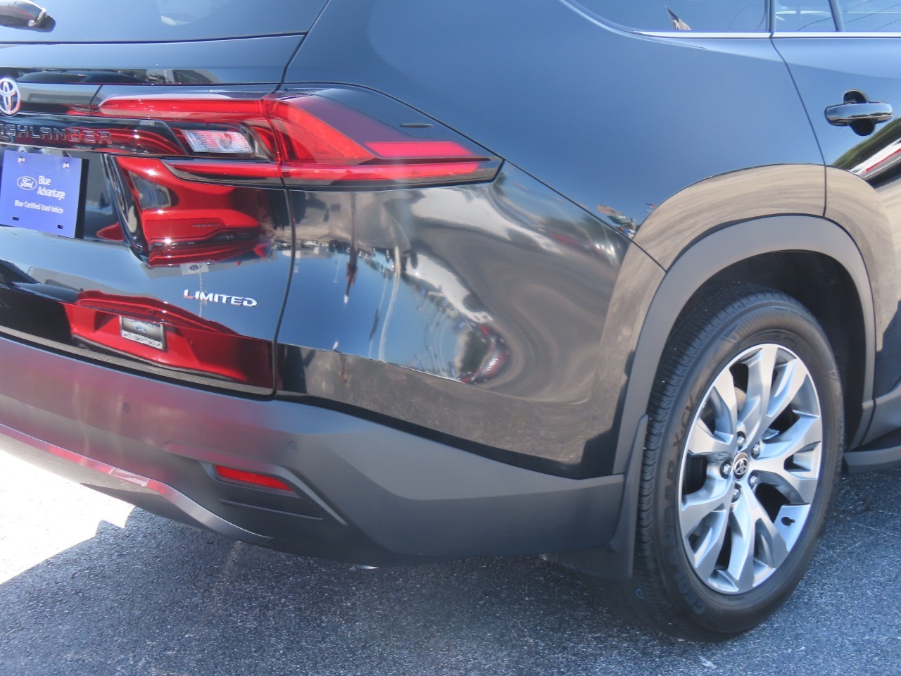 2025 Toyota Grand Highlander Limited - 9