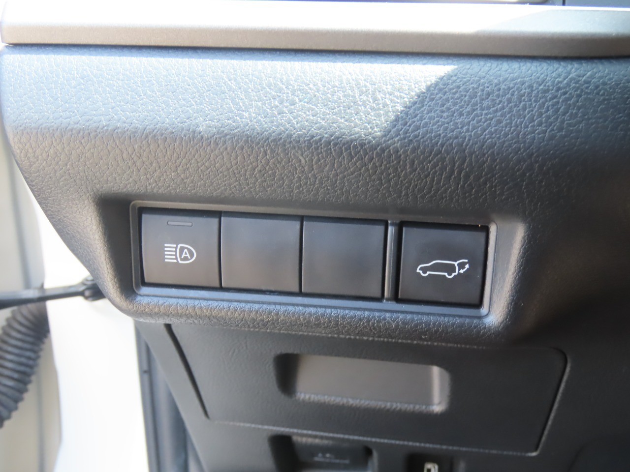 2024 Toyota Grand Highlander photo 28 of 34