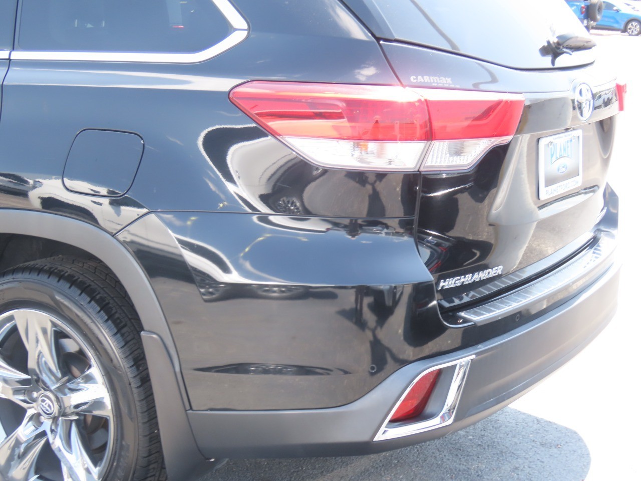 2018 Toyota Highlander photo 14 of 32