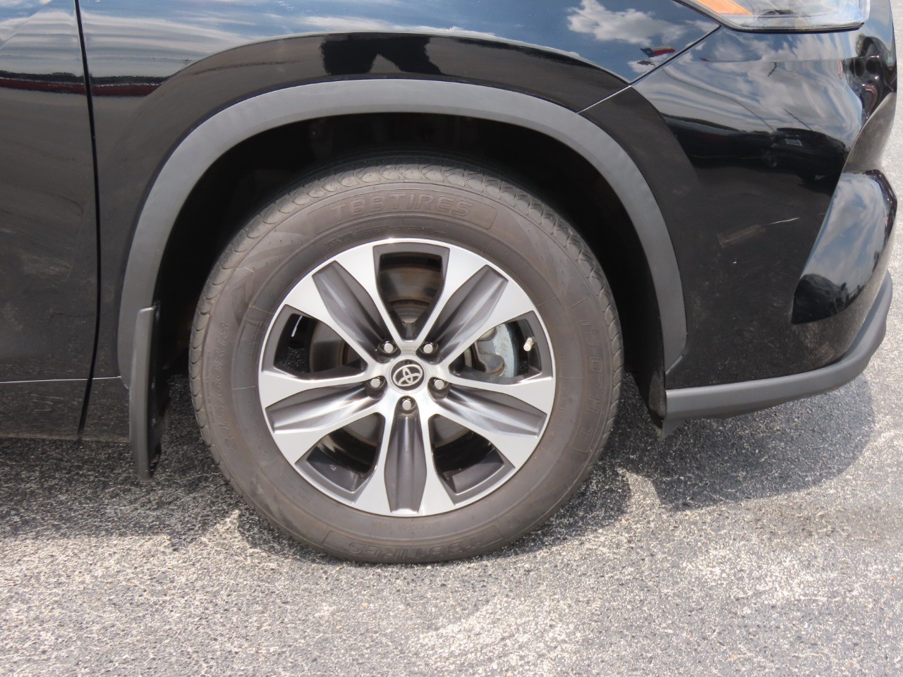 2023 Toyota Highlander Limited - 6