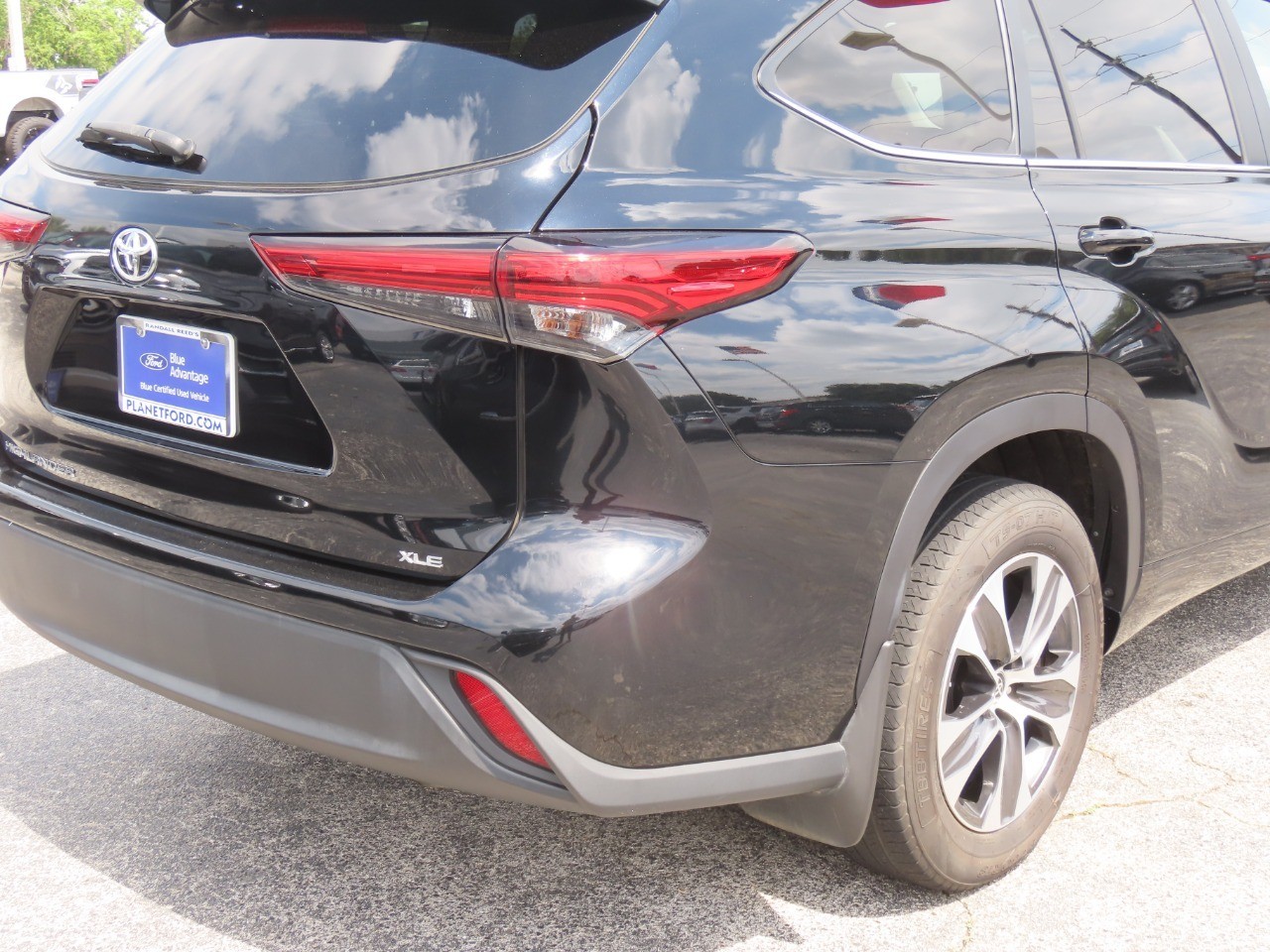2023 Toyota Highlander Limited - 9