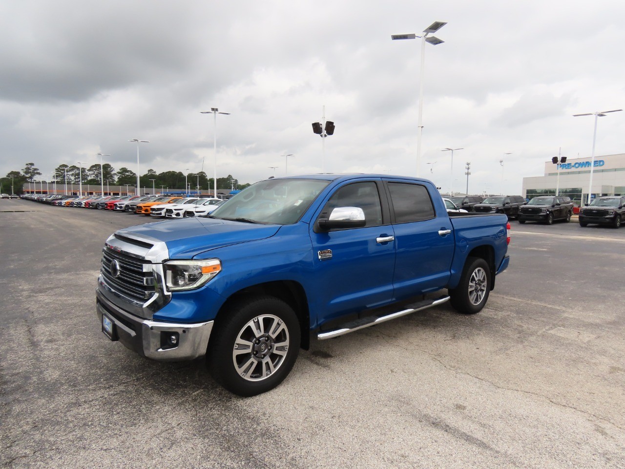 used 2018 Toyota TUNDRA 4WD car, priced at $27,999