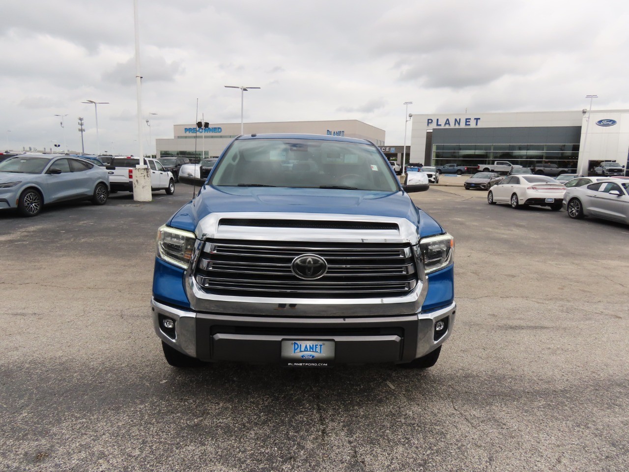 used 2018 Toyota TUNDRA 4WD car, priced at $27,999